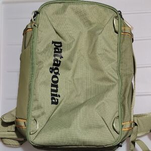 Rare Patagonia Black Hole MLC 30 L Bag 3 In 1 Backpack Luggage Messenger Laptop